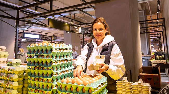 Photo de commerçant sur un marché