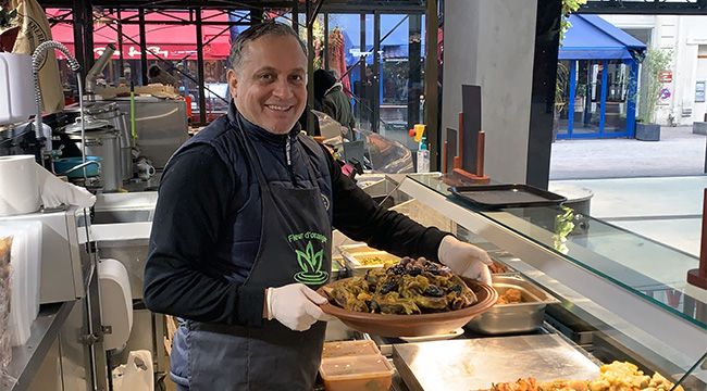 Photo de commerçant sur un marché