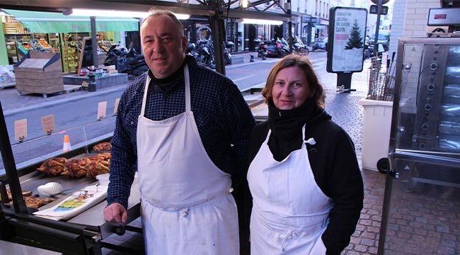 Photo de commerçant sur un marché