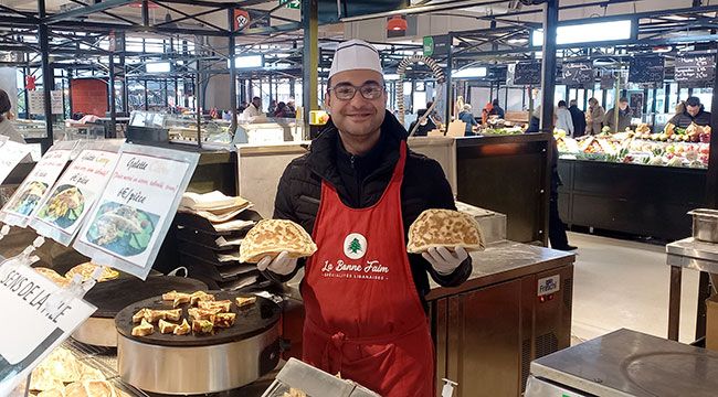 Photo de commerçant sur un marché